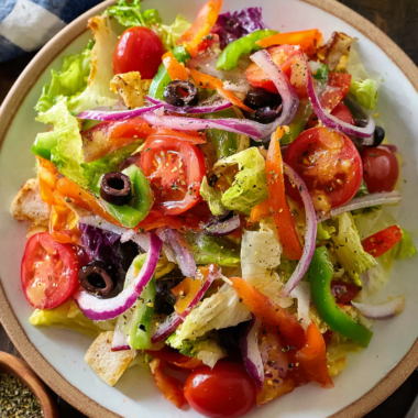 Copycat Olive Garden Salad Recipe